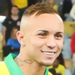 Everton Sousa Soares